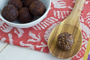 No-Bake Molasses Bites No-Bake Molasses Bites