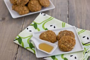 Apple Cinnamon & Quinoa Muffin Top Cookies with Honey Apple Cinnamon & Quinoa Muffin Top Cookies with Honey