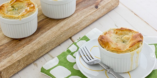 Oh-So-Easy Broccoli Cheddar Pot Pies