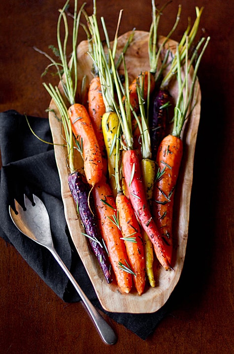 rosemary roasted carrots feature