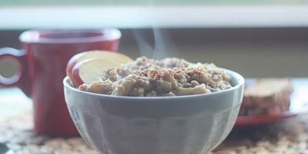 Apple cinnamon steel cut oatmeal