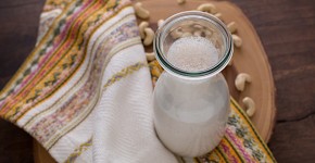 Cinnamon Vanilla Cashew Milk