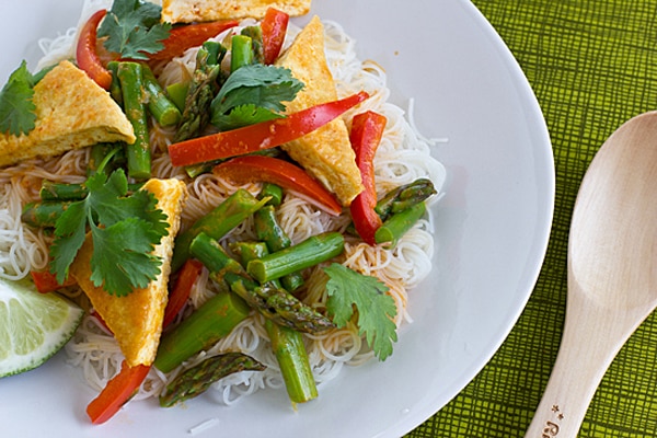 Thai Red Curry with Asparagus & Tofu