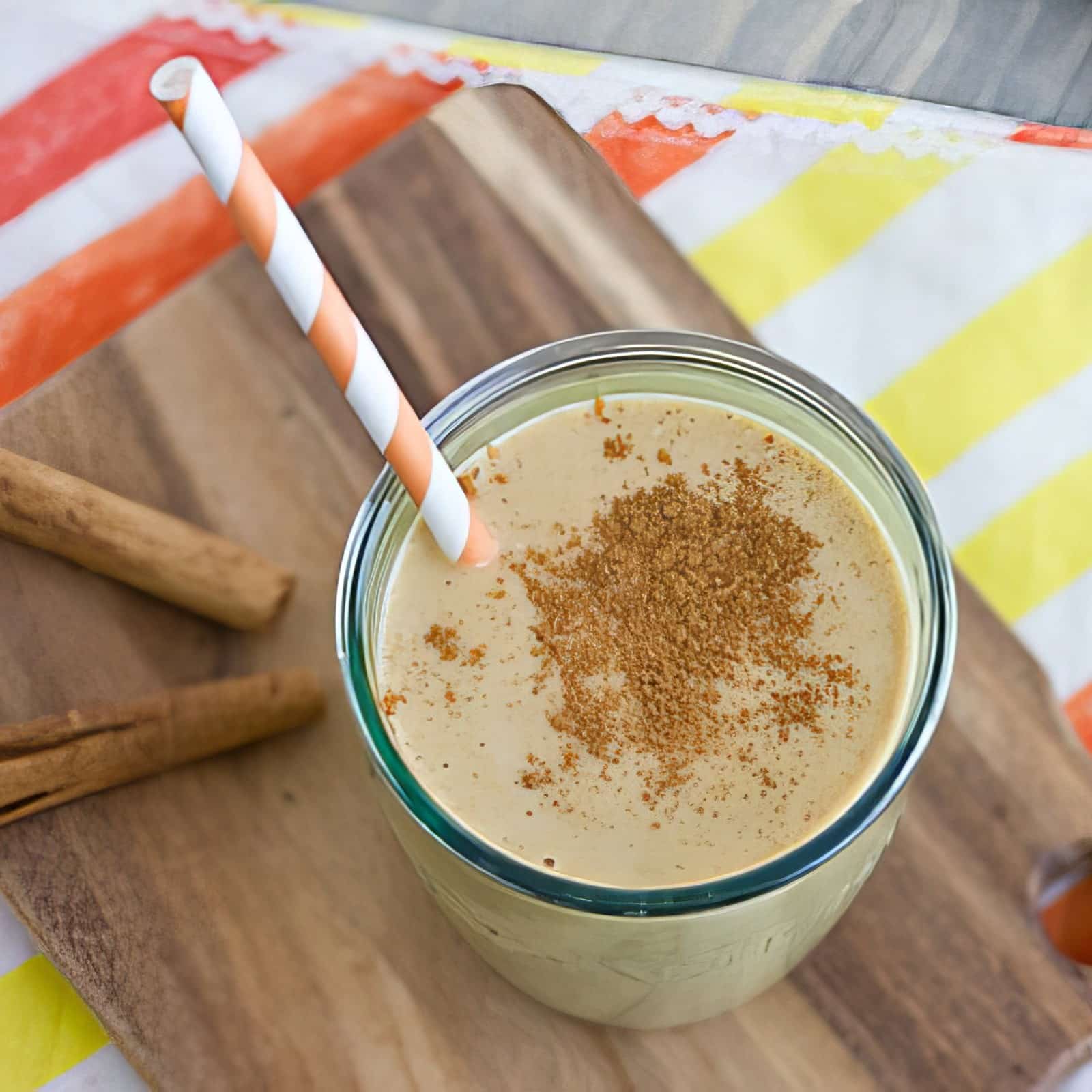 vegan pumpkin spice smoothie