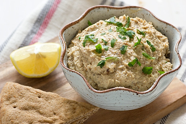 Roasted Cauliflower Hummus Recipe