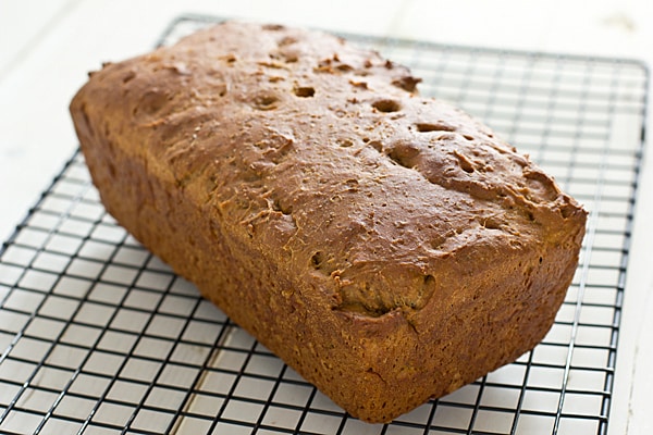 No-Knead Whole Wheat Sandwich Bread