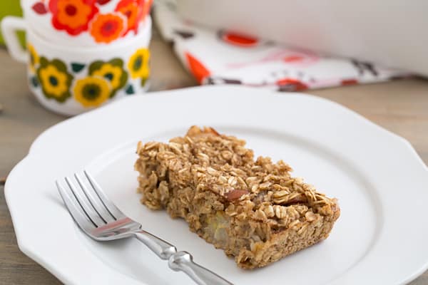 Spiced Pear Baked Oatmeal Recipe