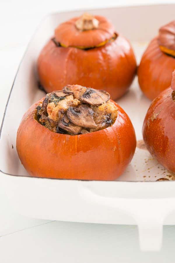 Baked Pumpkins with Spinach, Mushrooms, and Cheese