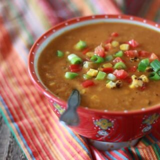 Slow Cooker Corn and Red Pepper Chowder