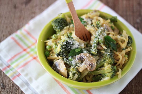 One-Pot Vegetarian Pasta Primavera Recipe from Oh My Veggies!