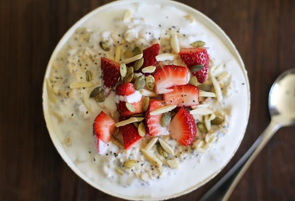 Strawberry Oatmeal Breakfast Bowls