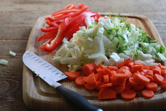 One-Pot Peanut Sesame Noodles & Vegetables - OhMyVeggies.com