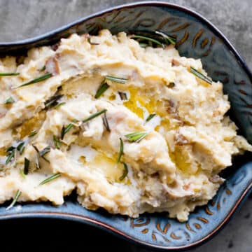 Slow Cooker Rosemary Garlic Mashed Potatoes Recipe