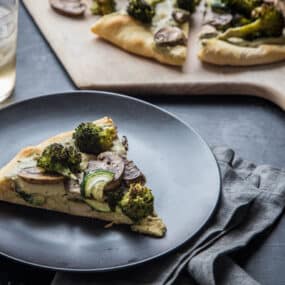 Roasted Vegetable and White Bean Pesto Hummus Pizza Recipe