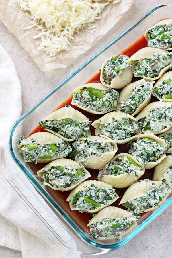 Asparagus Stuffed Shells