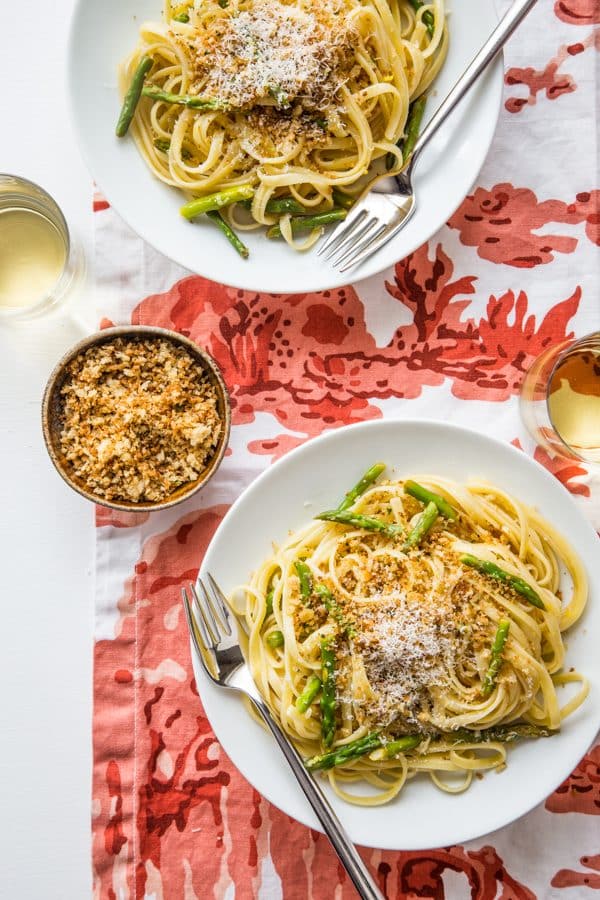 Lemon Asparagus Linguine with Garlicky Panko