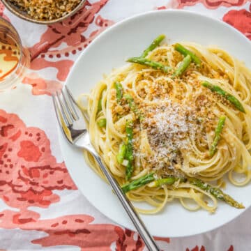 Lemon-Asparagus Linguine with Garlicky Panko Recipe