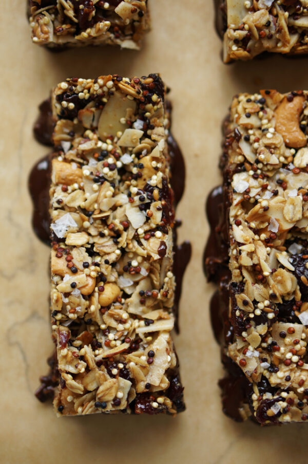 Chocolate Quinoa Granola Bars