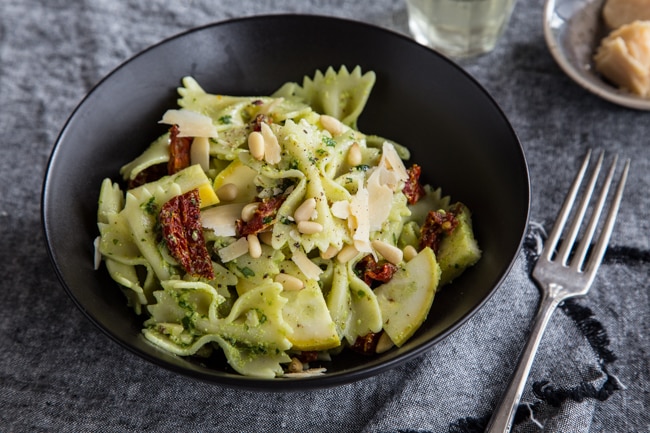 Lemon Parsley Pesto Pasta Salad Recipe