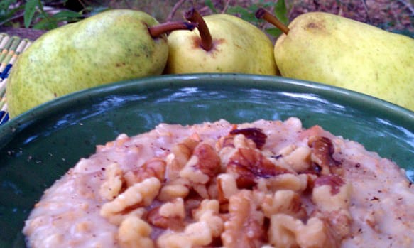 Slow Cooker Maple Pear Oatmeal