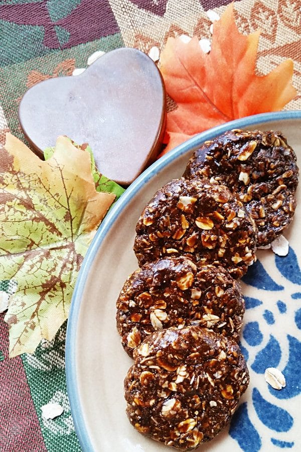 Peanut Butter Molasses No-Bake Cookies