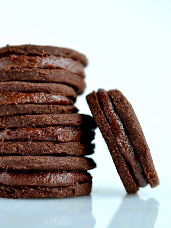 Raw Chocolate Maca Sandwich Cookies