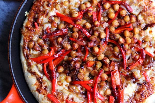 BBQ Chickpea Pizza