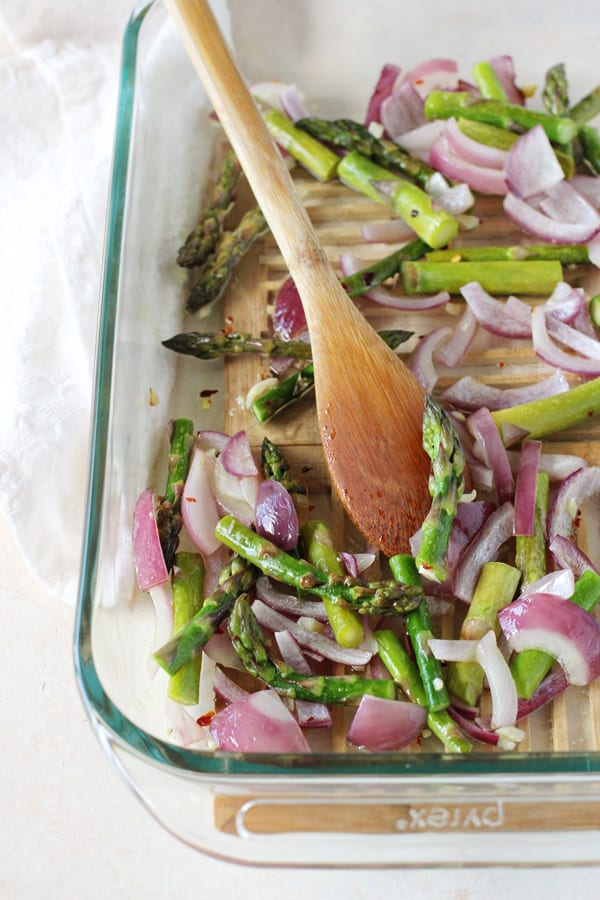 Roasted Asparagus and Arugula Pizza