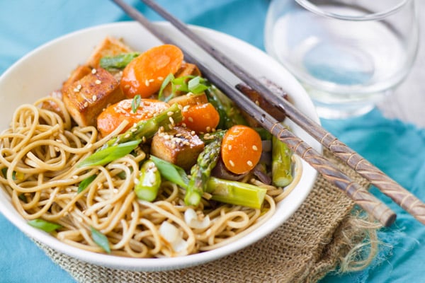 Sesame Soba Noodle Bowls with Roasted Veggies and Baked Tofu