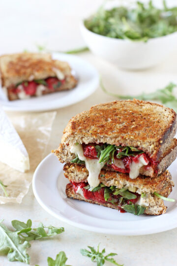 Roasted Strawberry and Brie Grilled Cheese | Oh My Veggies