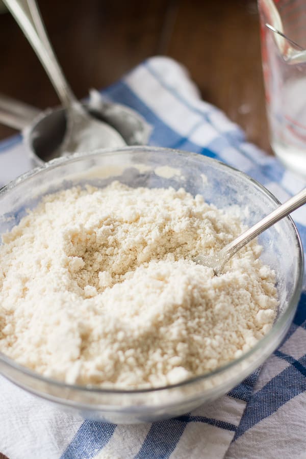 How to Make Coconut Oil Pie Crust