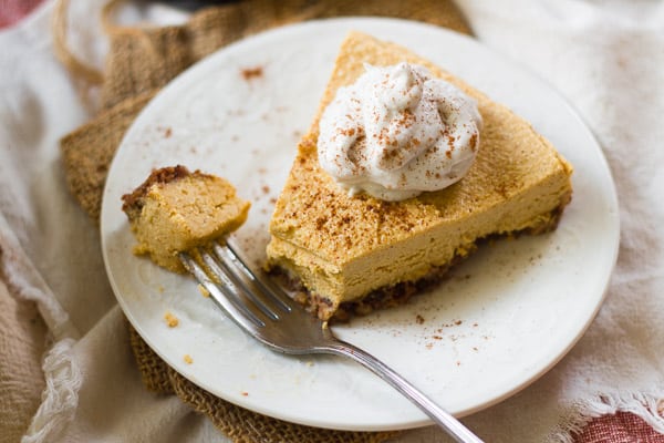 No-Bake Vegan Pumpkin Cheesecake with Pecan-Date Crust