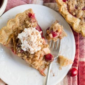 Chai-Spiced Cranberry Apple Pie