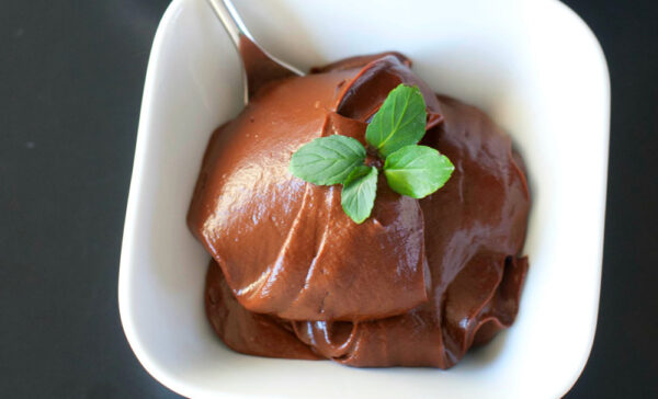 easy avocado hazelnut chocolate mousse