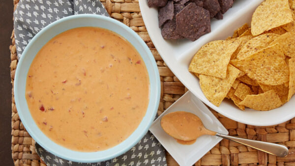 two ingredient slow cooker queso dip