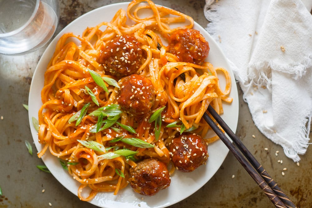 Spicy Korean Noodles & Tofu Meatballs