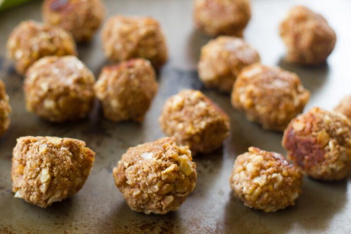 Spicy Korean noodles and tofu meatballs By OhMyVeggies.com