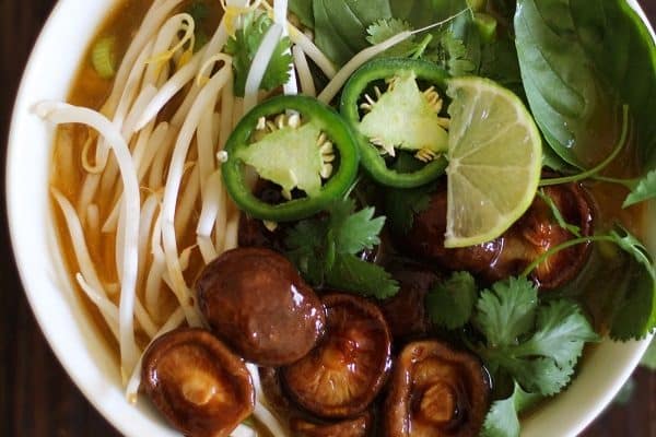 pho-soup-with-sauteed-shiitake-mushroms-meal-plan