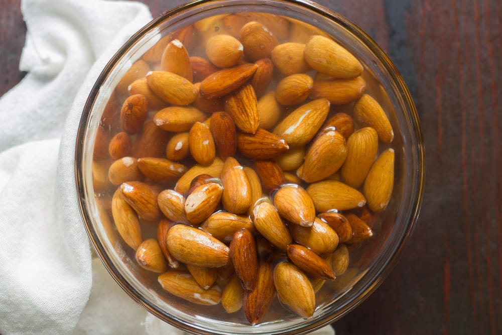 soaking almond for almond milk 