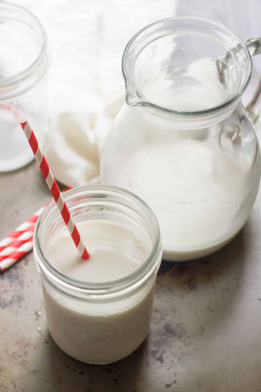 A Guide to Non-Dairy Milks