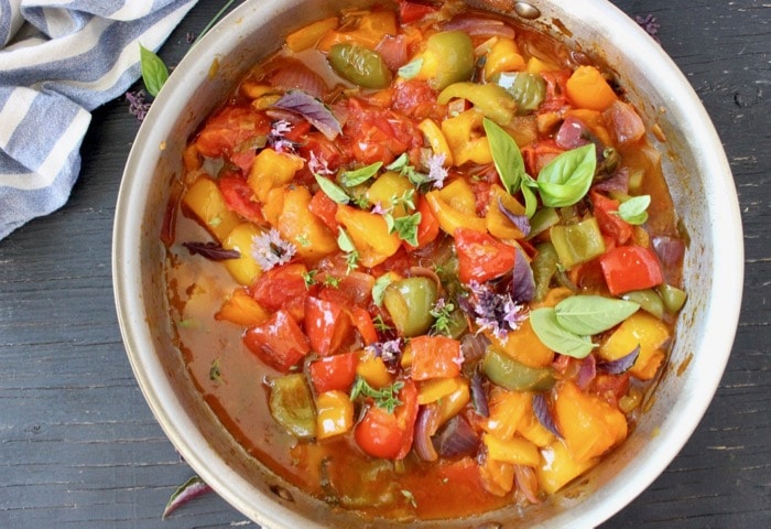 18 Best Easy Vegetarian Recipes: Peperonata