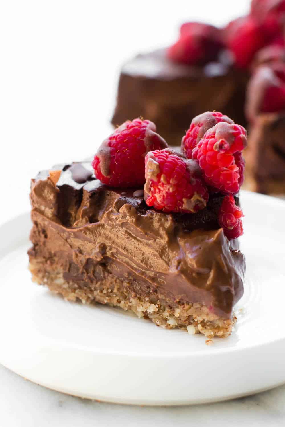 25 Drool-Worthy Chocolate Cake Recipes: Low-Fat Chocolate Mousse Cake