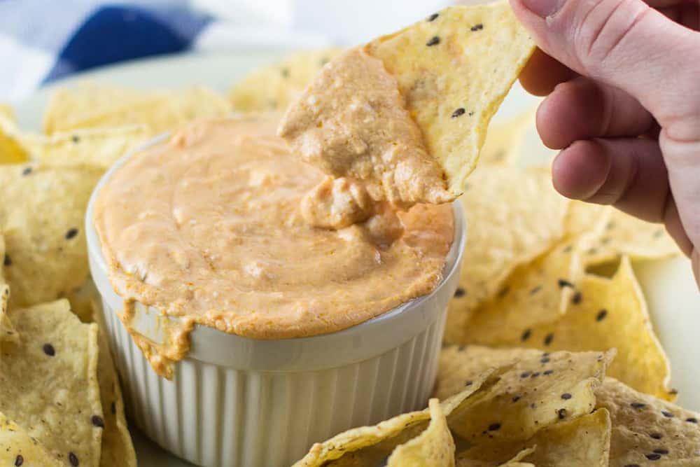 10 No Fuss Vegetarian Crockpot Dips: Creamy Queso Dip