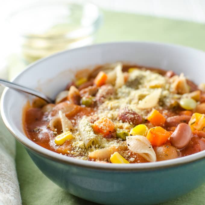 15 Delicious Minestrone Soup Recipes: Quick Veggie Minestrone Soup