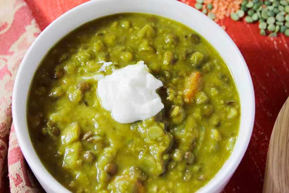 17 Cozy Split Pea Soup Recipes to Try This Fall: Lentil Pea Soup