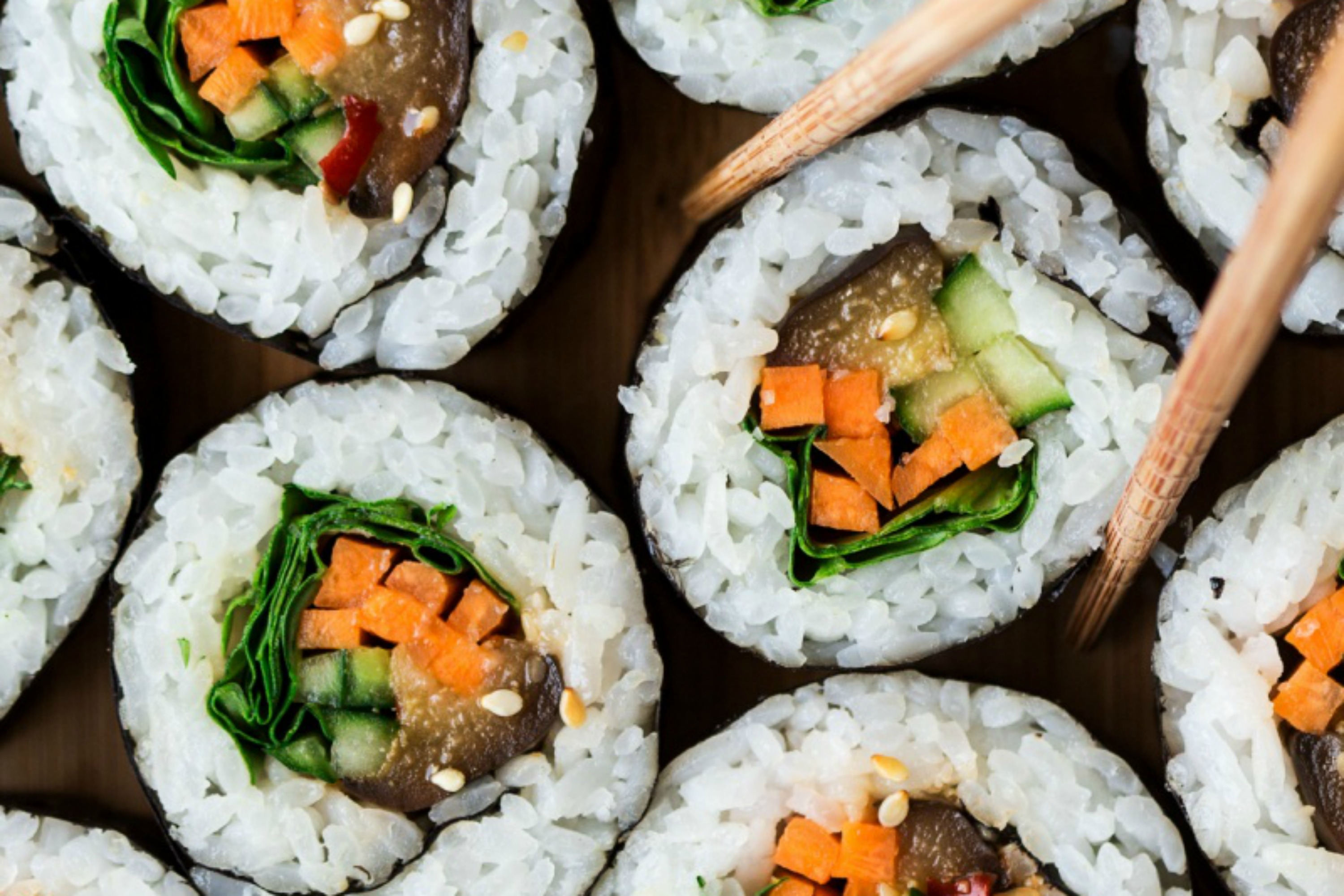 15 Crave-Worthy Vegetarian Sushi Recipes