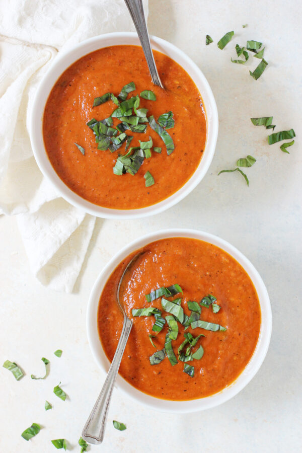 Roasted Garlic Tomato Soup By OhMyVeggies.com