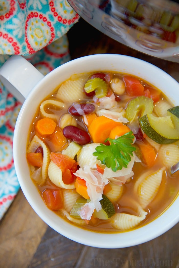 18 Vegetarian One-Pot Pasta Recipes for Busy Weeknights: Easy Instant Pot Minestrone Soup