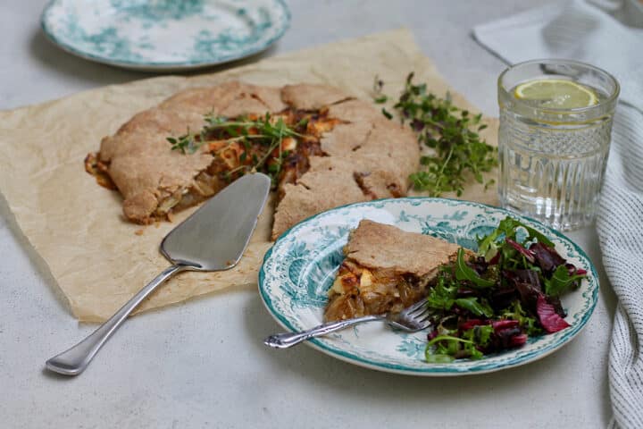 Flakey Caramelized Onion Galette By OhMyVeggies.com