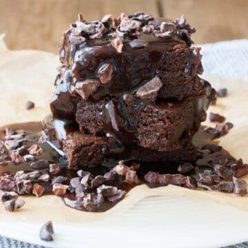 21 Drool-Worthy Recipes for Vegan Brownies: Perfect Vegan Caramel Date Sweetened Brownies